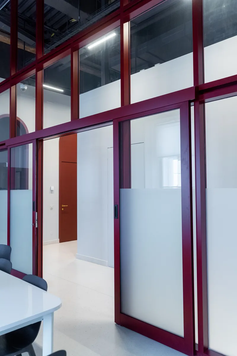 Противопожарные алюминиевые двери EIS